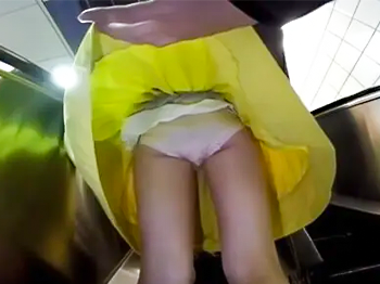 https://txxx.com/videos/6999685/upskirt-fukurou48/?promo=42123