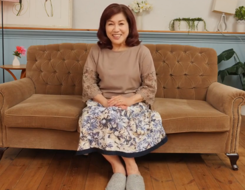 https://vjav.com/videos/544551/chiyoko-kawabata-jura-54-first-shot-70th-wife-mitabi/?promo=42123