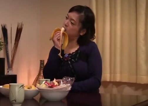 https://vjav.com/videos/563473/seducing-stepsons-classmate-and-having-arousing-sex-part-2/?promo=42123
